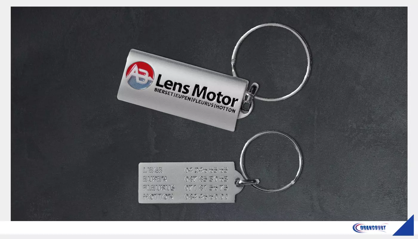 Quels sont les (6) avantages de choisir des porte-clés publicitaires personnalisables pour ma concession automobile ?